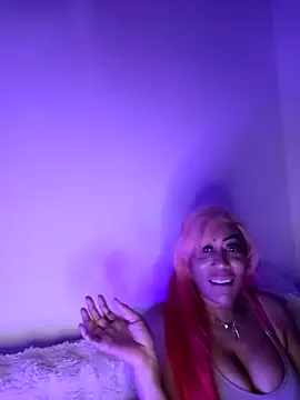 Snapshot of iamlalamilano chatting on 02/15/26, 10:20 iamlalamilano online show from 02/15/26, 10:20