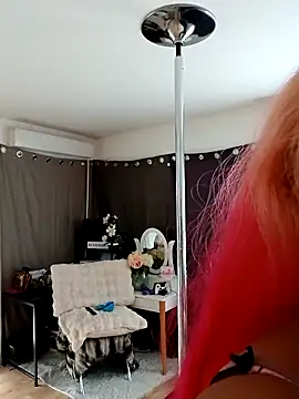 iamlalamilano online show from 03/25/26, 03:22