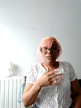 iamlalamilano online show from 04/16/26, 11:44