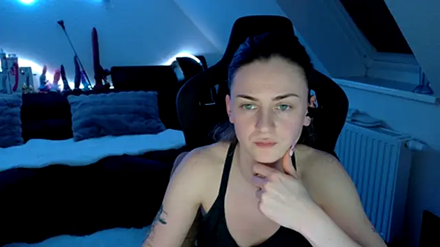 Melly4You online show from 03/22/26, 11:39