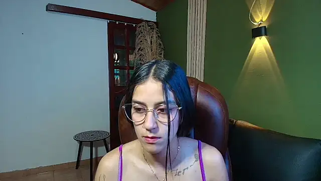 DanielaMonroe online show from 10/20/25, 08:42