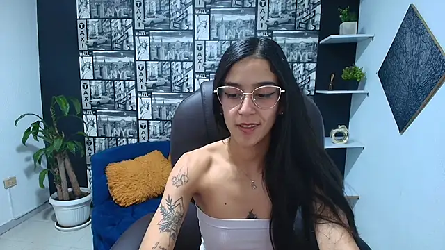 DanielaMonroe online show from 01/15/26, 12:36