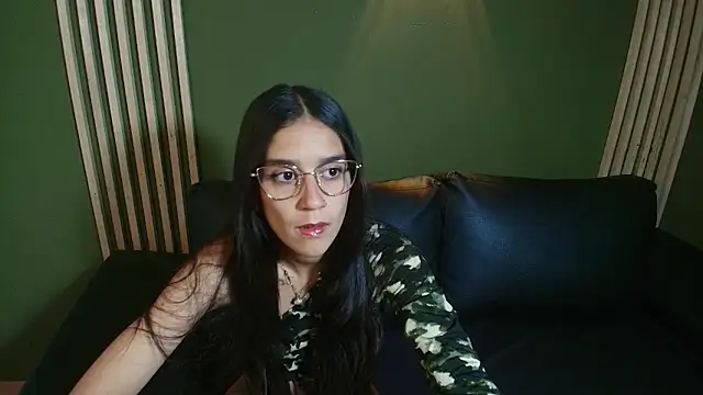 DanielaMonroe online show from 11/11/25, 08:47