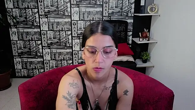 DanielaMonroe online show from 05/25/26, 08:51