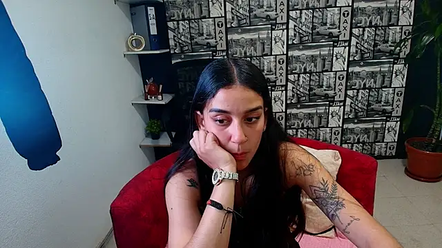 DanielaMonroe online show from 05/19/26, 09:55