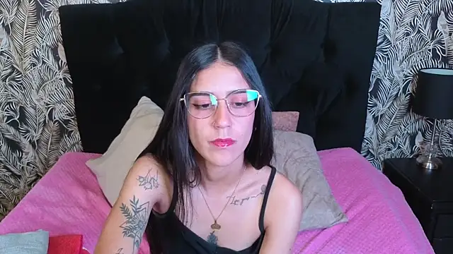 DanielaMonroe online show from 02/09/26, 09:02