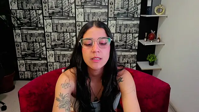 DanielaMonroe online show from 05/27/26, 09:00