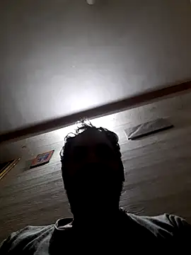 Hot-boy077 online show from 12/19/25, 11:07