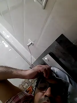 Hot-boy077 online show from 11/09/25, 04:00