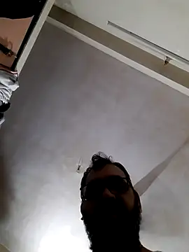 Hot-boy077 online show from 02/12/26, 06:29