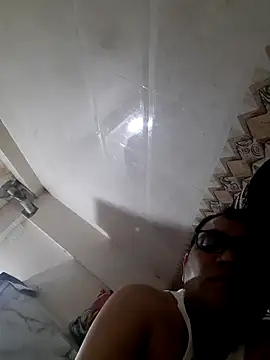 Hot-boy077 online show from 03/19/26, 01:11