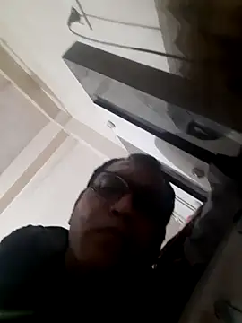 Hot-boy077 online show from 10/05/25, 07:04