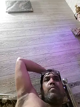 Hot-boy077 online show from 04/14/26, 02:22