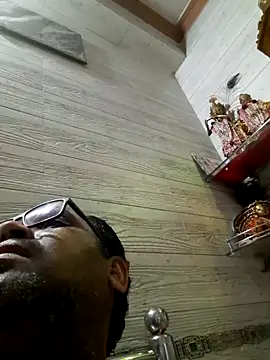 Hot-boy077 online show from 04/15/26, 03:05