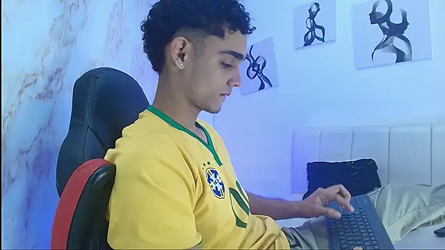 nathan shimmer online show from 11/05/25, 01:03