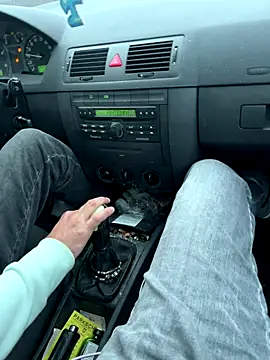 Dodxx77 online show from 09/28/25, 04:58