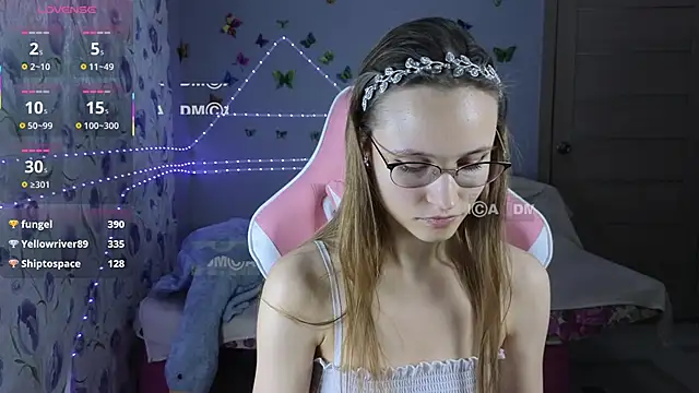 Armurra15 online show from 11/14/25, 03:26