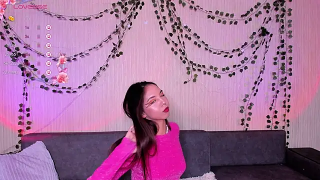 JenniferDavies online show from 10/22/25, 05:34