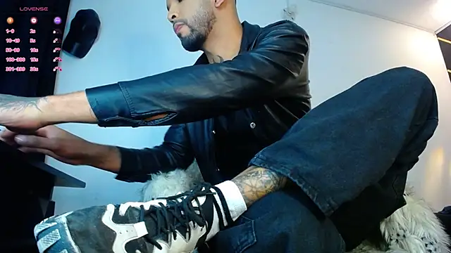 LickMyInk online show from 10/08/25, 02:35