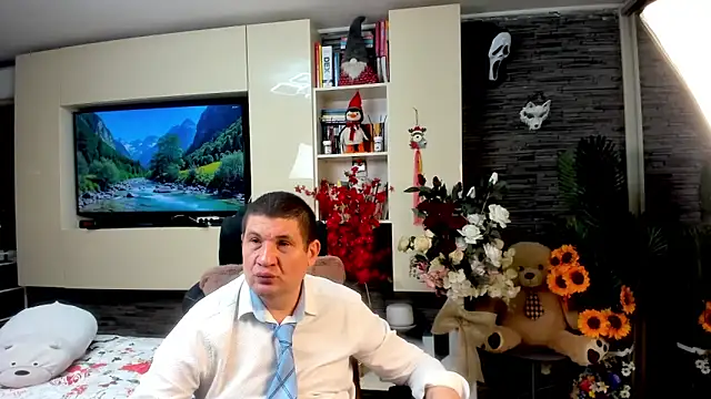 SpartacusDaddy48 online show from 05/27/26, 04:58