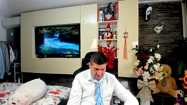 SpartacusDaddy48 online show from 04/13/26, 01:04