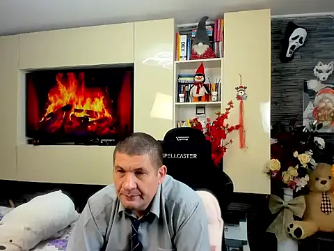 SpartacusDaddy48 online show from 03/04/26, 05:37