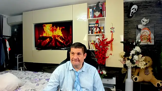 SpartacusDaddy48 online show from 03/25/26, 10:08