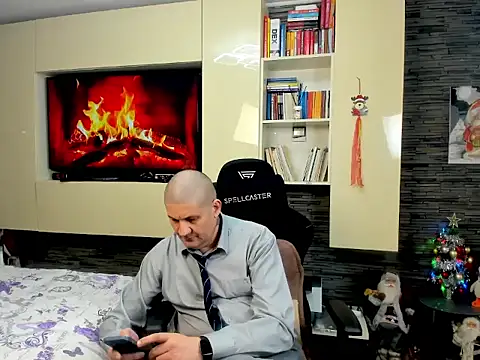 SpartacusDaddy48 online show from 02/16/26, 04:16