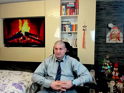 SpartacusDaddy48 online show from 02/17/26, 04:21