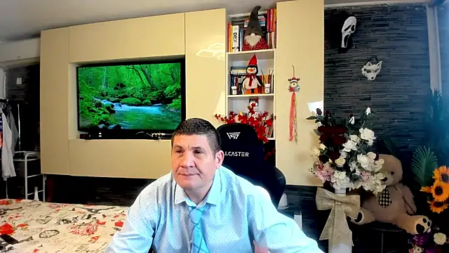 SpartacusDaddy48 online show from 04/21/26, 03:40