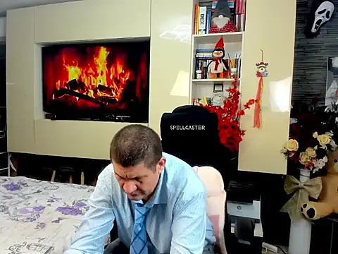 SpartacusDaddy48 online show from 03/11/26, 08:47