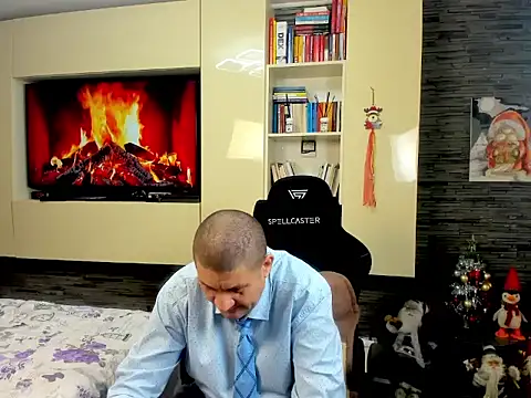 SpartacusDaddy48 online show from 02/23/26, 03:56