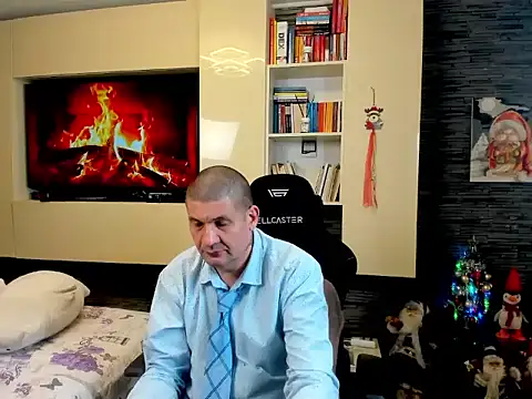 SpartacusDaddy48 online show from 02/24/26, 04:57