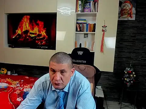 SpartacusDaddy48 online show from 01/07/26, 10:53