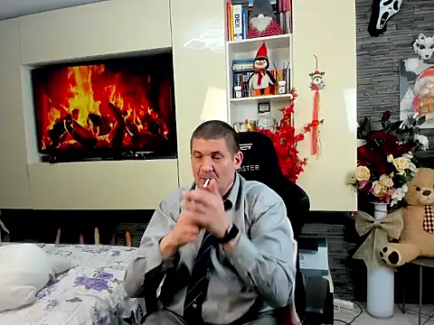 SpartacusDaddy48 online show from 03/06/26, 07:31