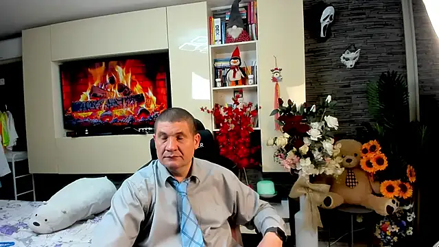 SpartacusDaddy48 online show from 05/11/26, 06:49
