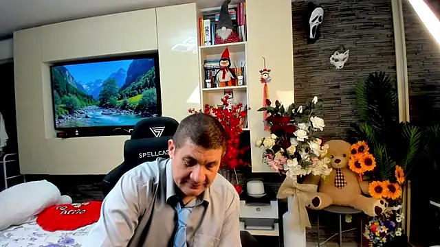 SpartacusDaddy48 online show from 05/17/26, 04:40