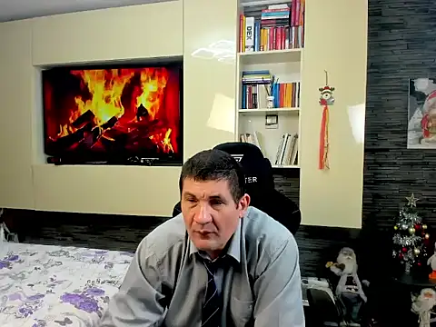 SpartacusDaddy48 online show from 02/15/26, 04:06