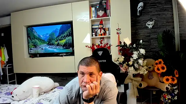 SpartacusDaddy48 online show from 05/16/26, 12:20