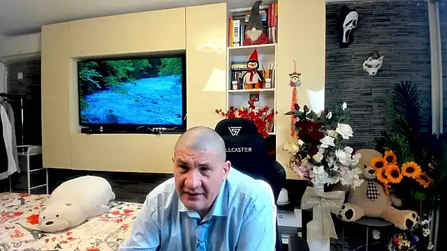SpartacusDaddy48 online show from 04/28/26, 10:25