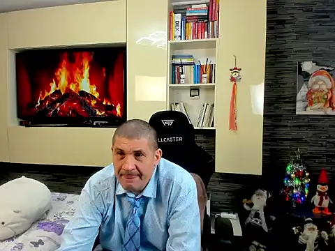 SpartacusDaddy48 online show from 02/23/26, 03:30