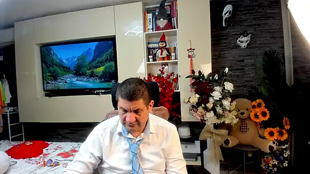 SpartacusDaddy48 online show from 05/23/26, 12:48