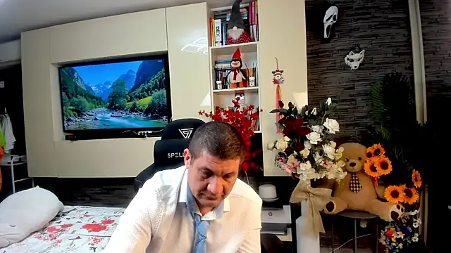 SpartacusDaddy48 online show from 05/21/26, 03:59