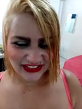Snapshot of flavinhasensual chatting on 10/17/25, 12:29 flavinhasensual online show from 10/17/25, 12:29