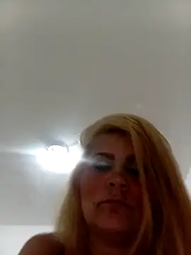 flavinhasensual online show from 10/28/25, 06:18