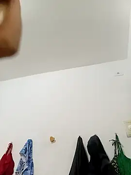 flavinhasensual online show from 05/13/26, 12:56