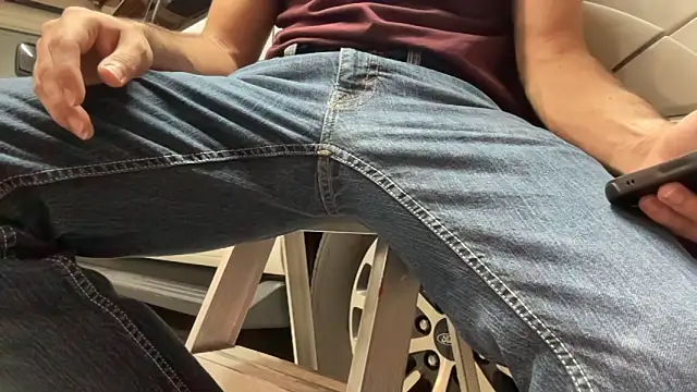 HorneyCowboy154 online show from 03/22/26, 09:49