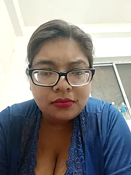 Elie couple143 online show from 11/26/25, 11:49