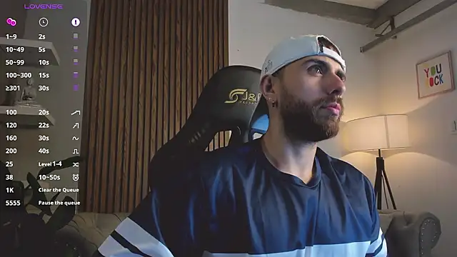 Maximo Wolff online show from 03/24/26, 07:58