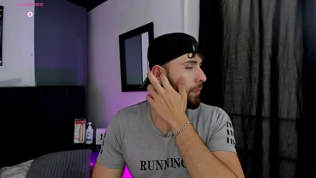 Maximo Wolff online show from 10/02/25, 08:12